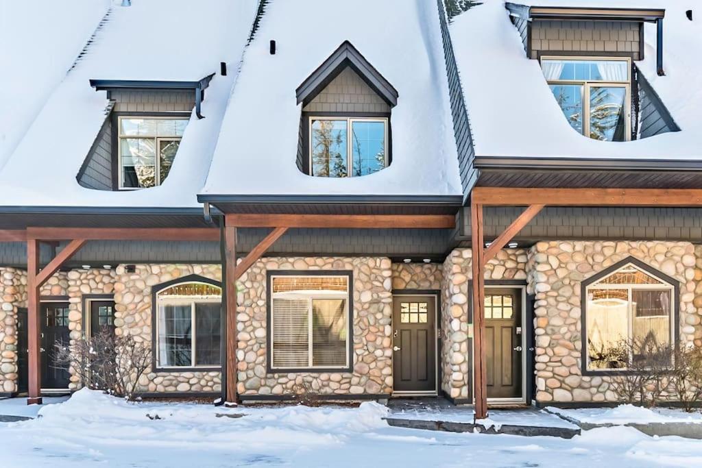 Mystic Getaway Apartment Canmore Exterior photo